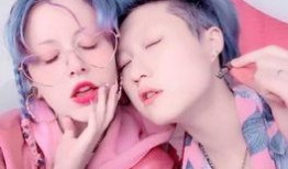 娱乐吃瓜女朋友非常的合适,吃瓜女友们的甜蜜日常